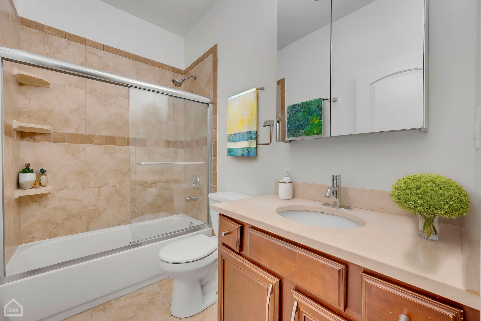 4235 S Calumet Ave Chicago, IL 60653