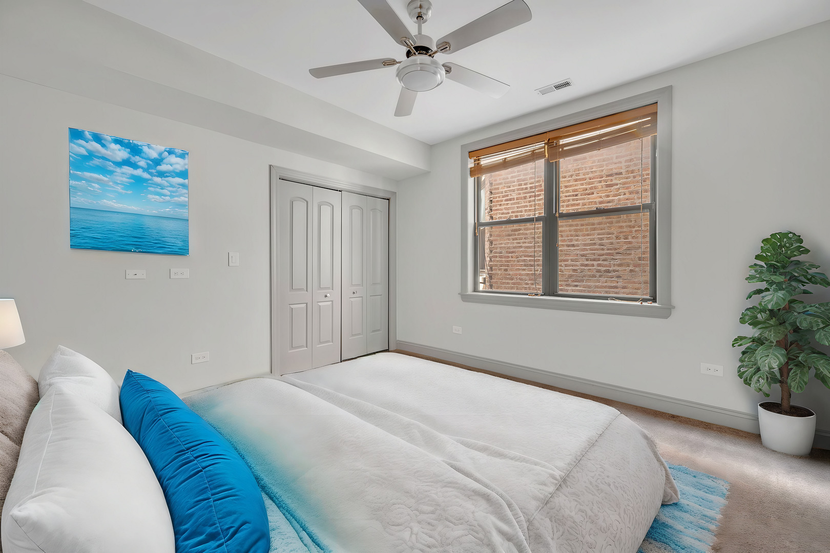 4235 S Calumet Ave Chicago, IL 60653