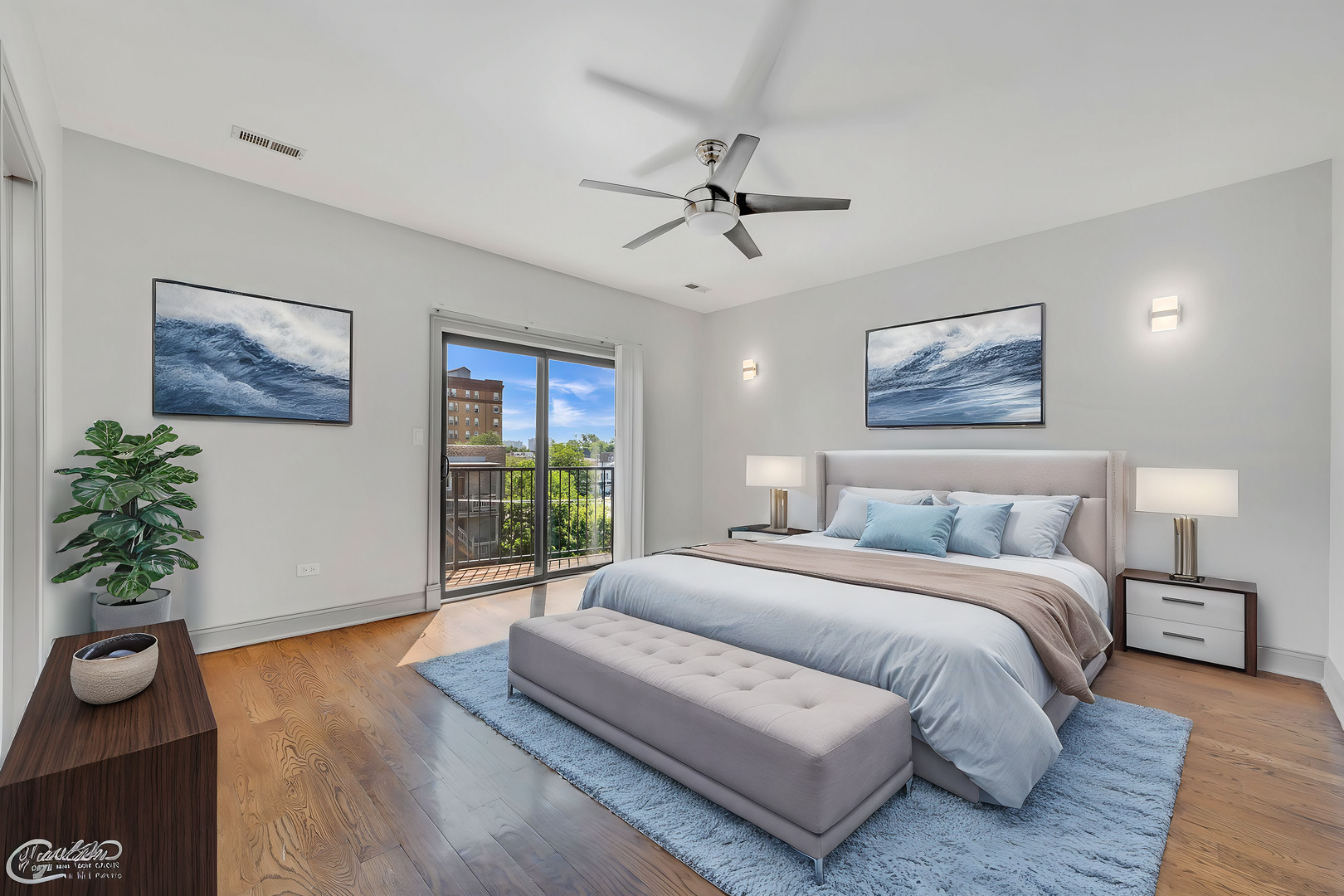 4235 S Calumet Ave Chicago, IL 60653