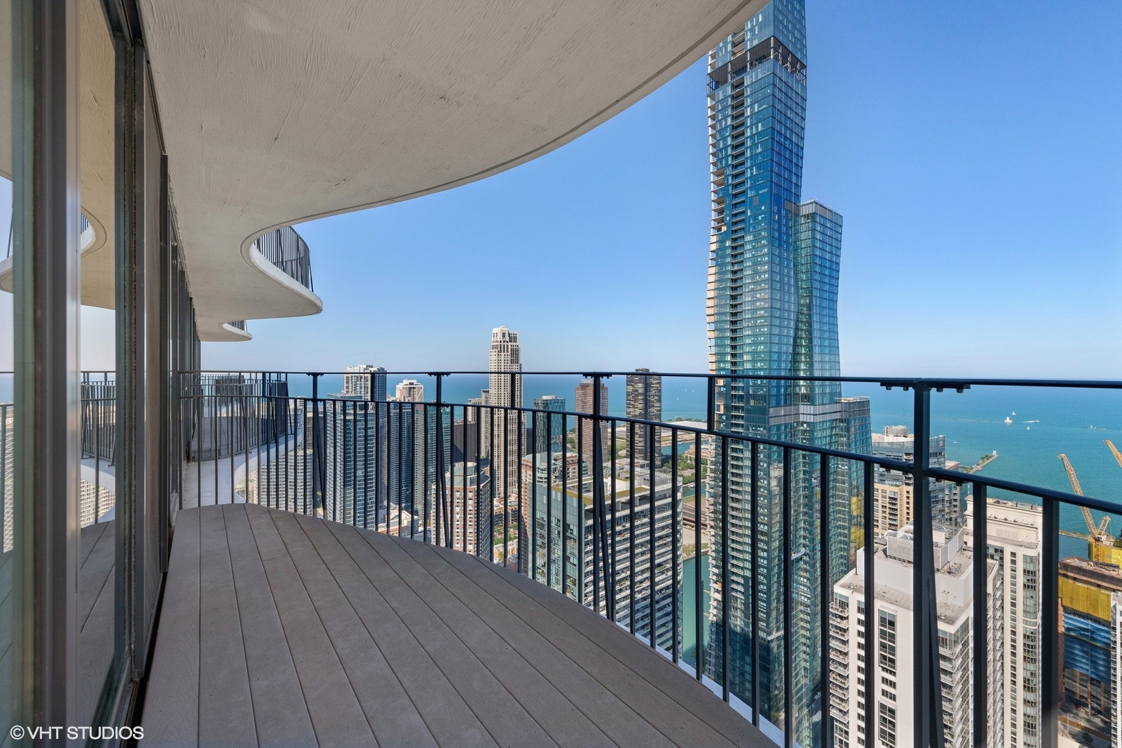 225 N Columbus Dr #6006 Chicago, IL 60601