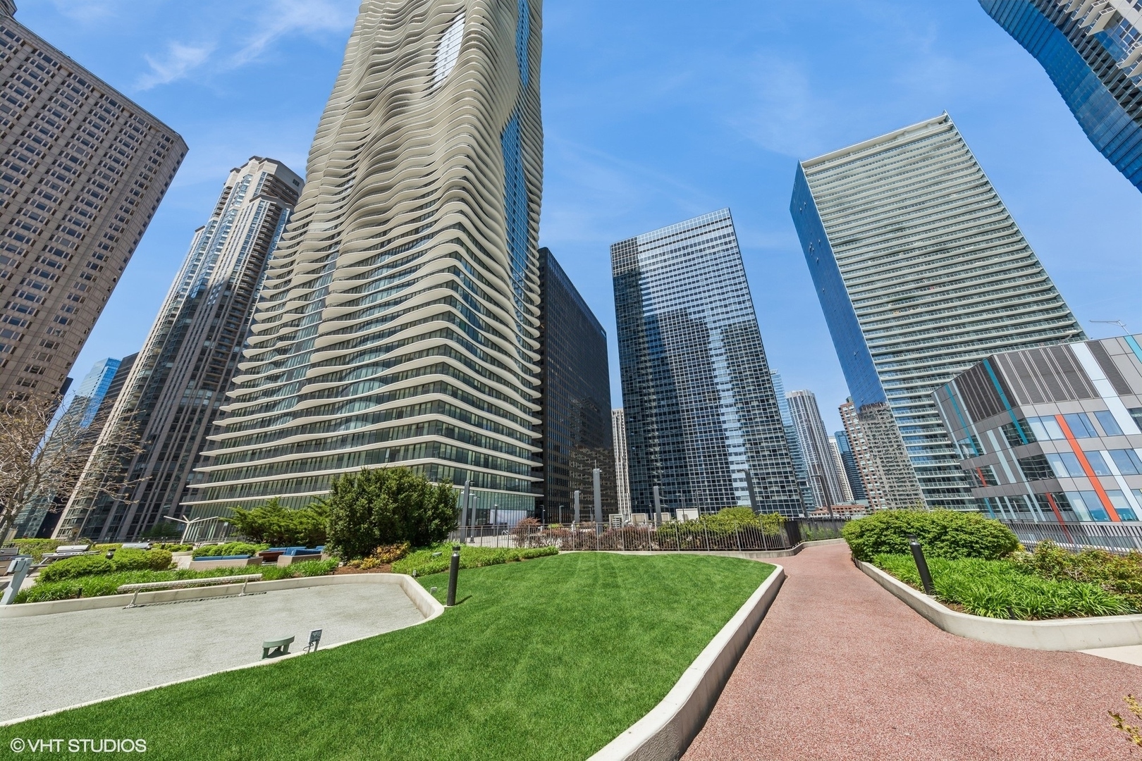 225 N Columbus Dr #6006 Chicago, IL 60601