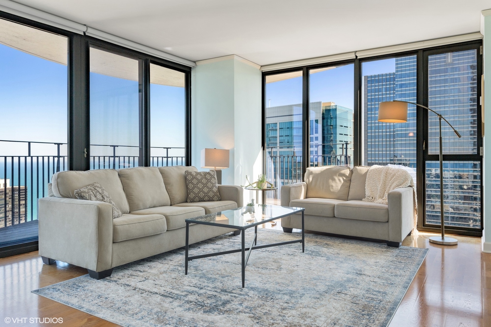 225 N Columbus Dr #6006 Chicago, IL 60601