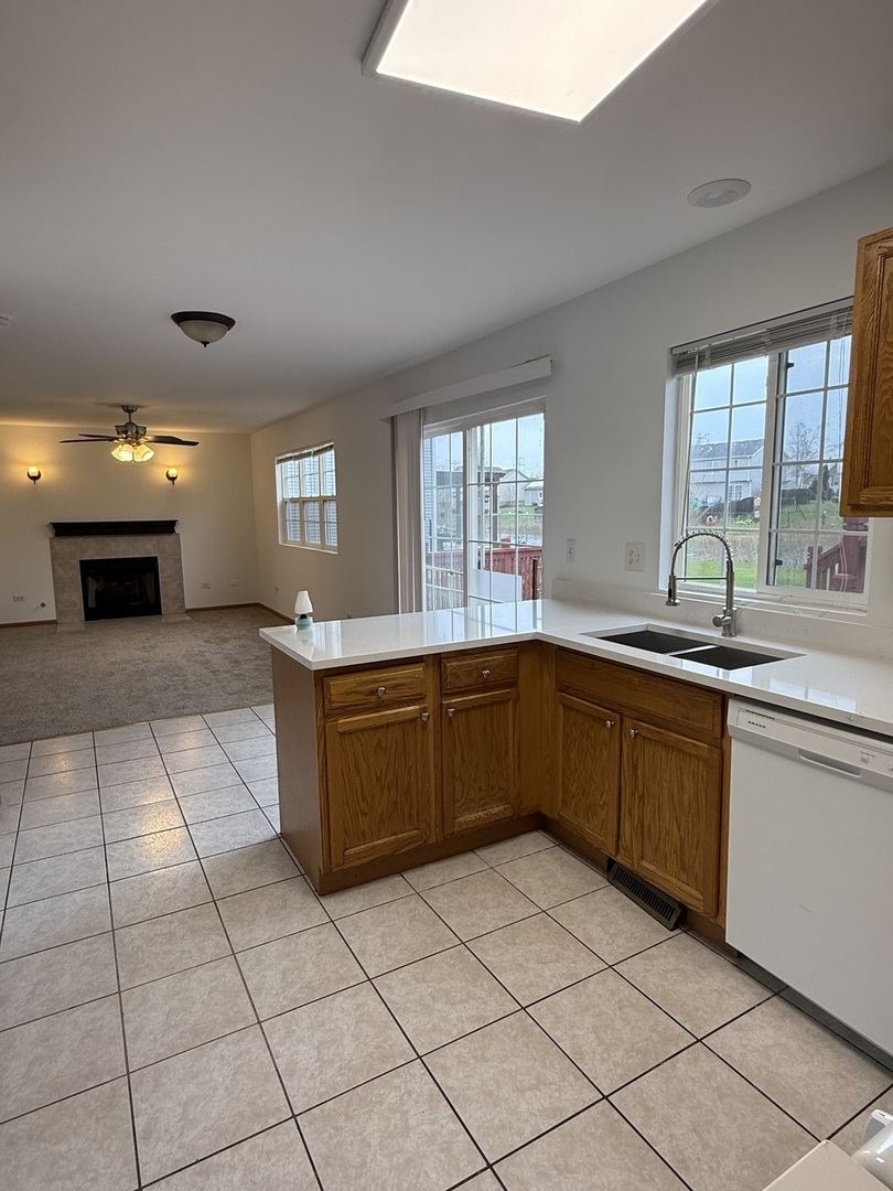 1004 Ann St Joliet, IL 60435