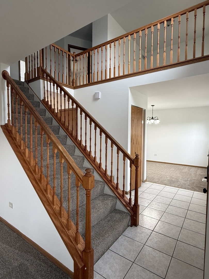 1004 Ann St Joliet, IL 60435