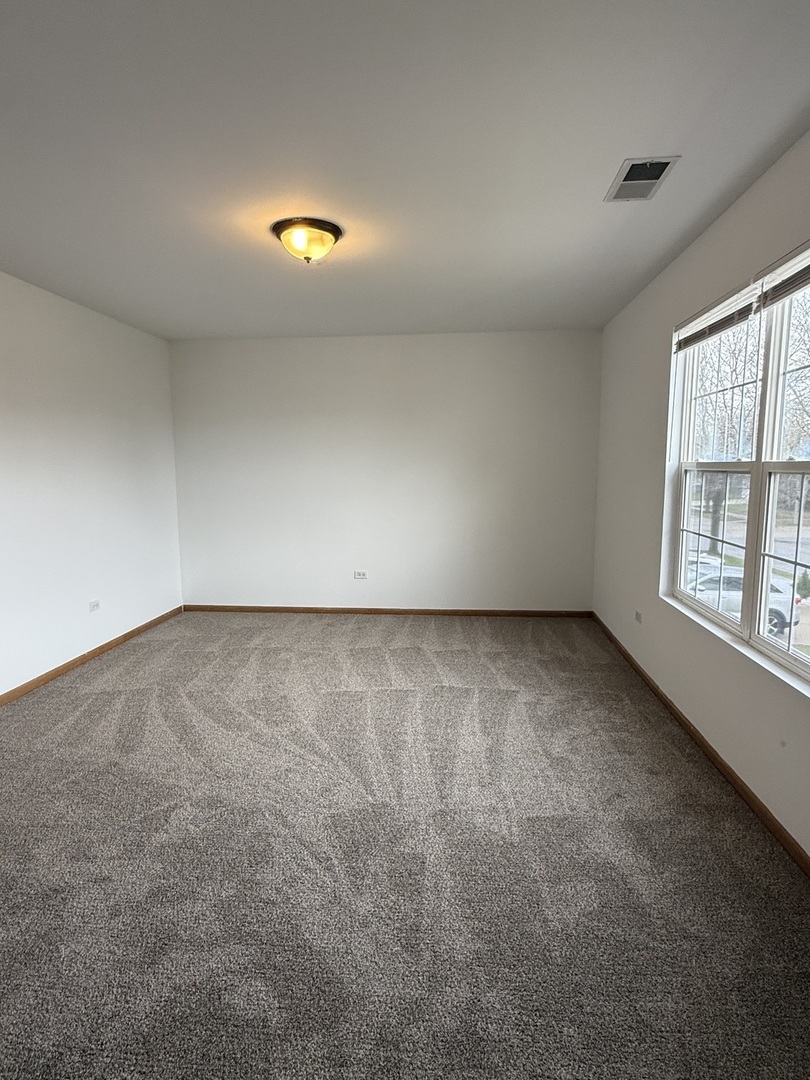 1004 Ann St Joliet, IL 60435