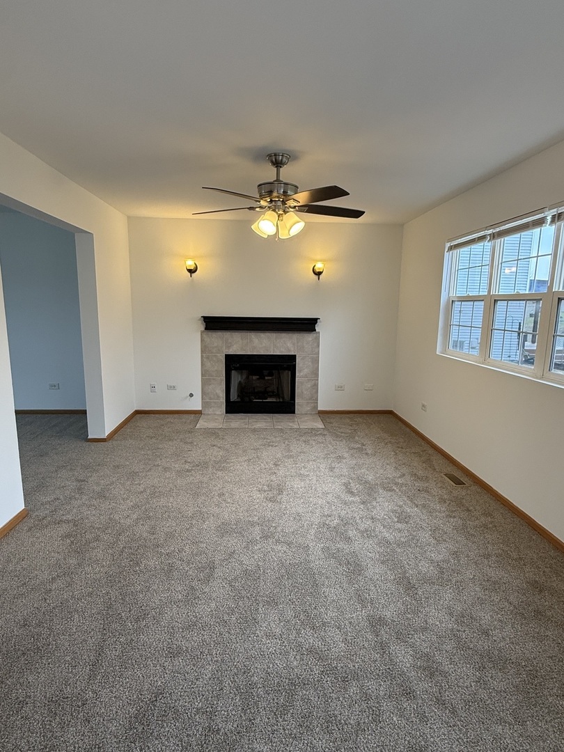 1004 Ann St Joliet, IL 60435