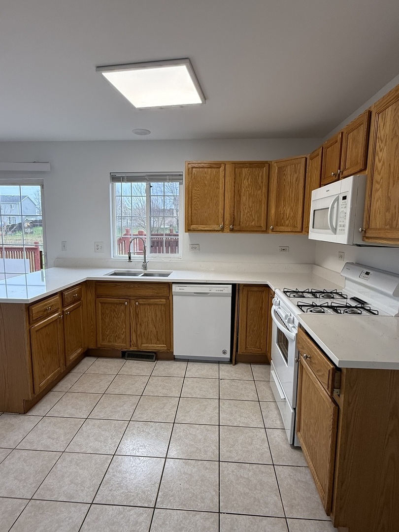 1004 Ann St Joliet, IL 60435