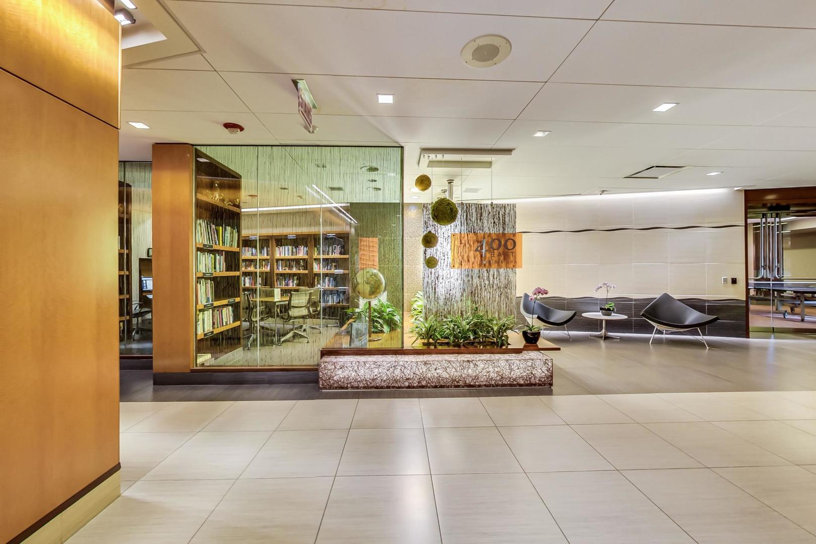 400 E Randolph St #3628 Chicago, IL 60601