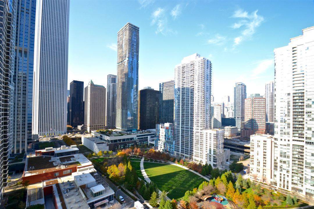 400 E Randolph St #3628 Chicago, IL 60601