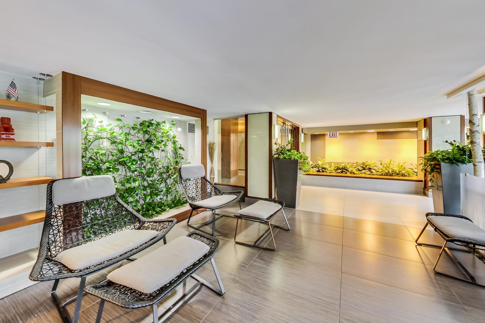 400 E Randolph St #3628 Chicago, IL 60601