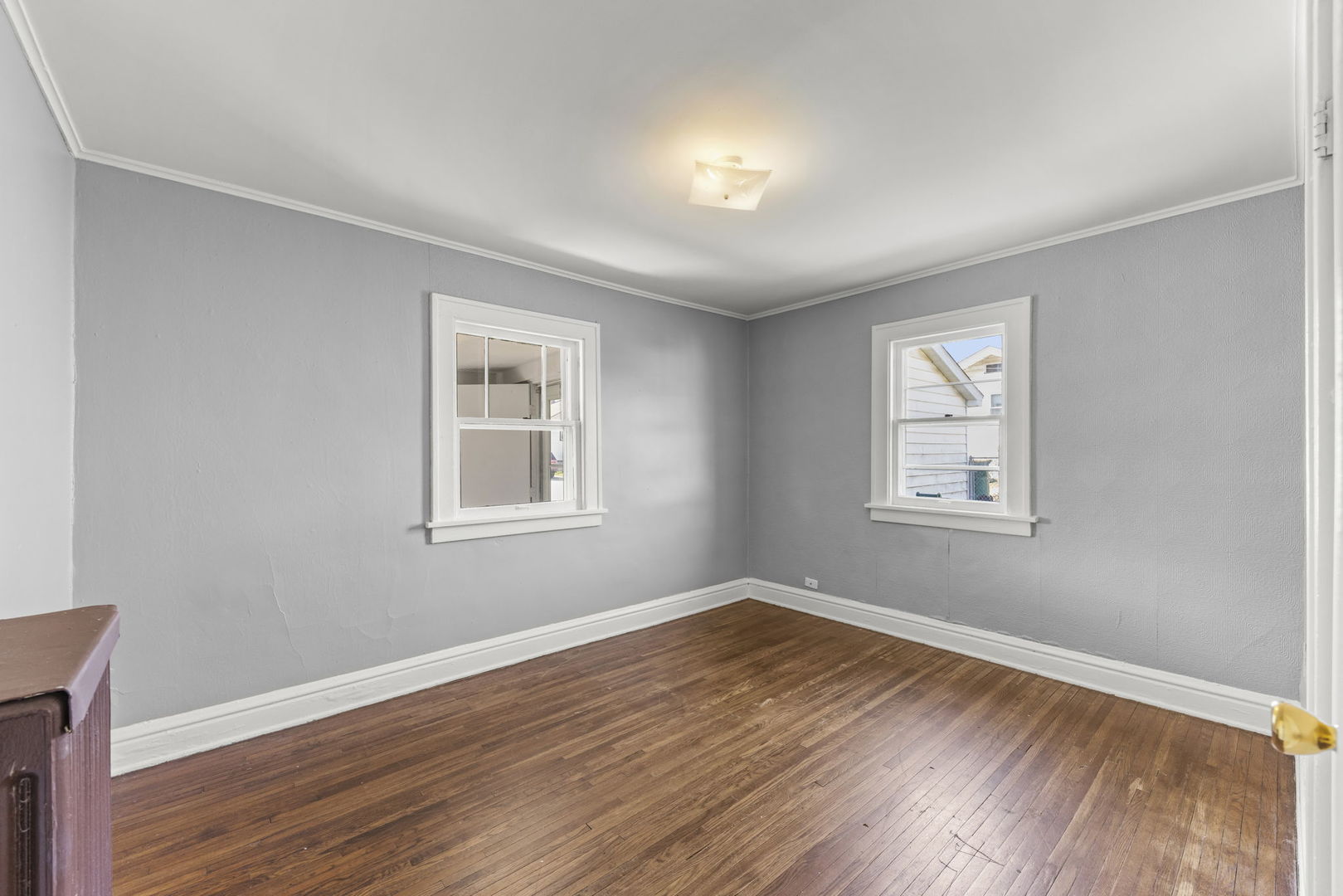 803 1st Ave Joliet, IL 60433