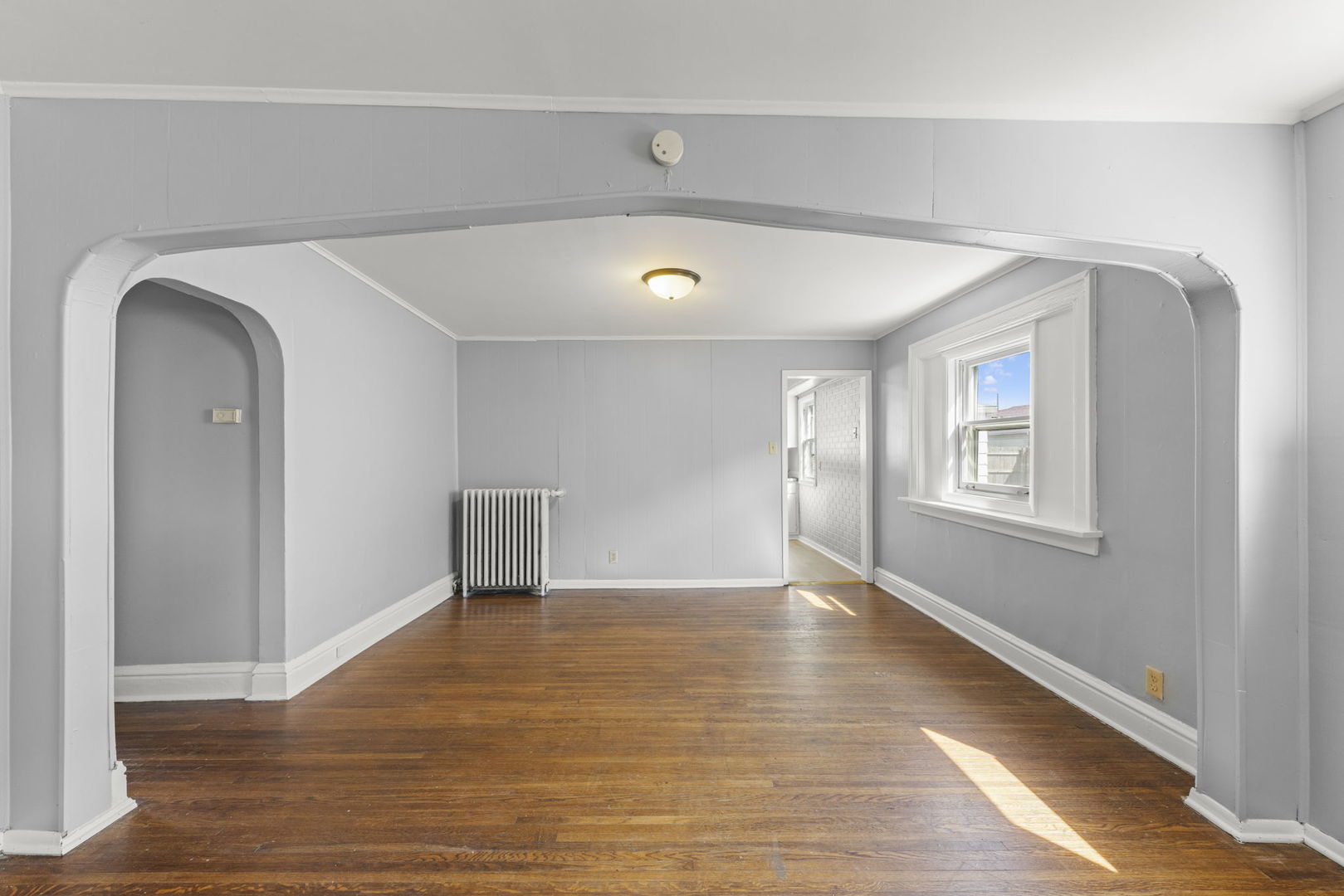 803 1st Ave Joliet, IL 60433