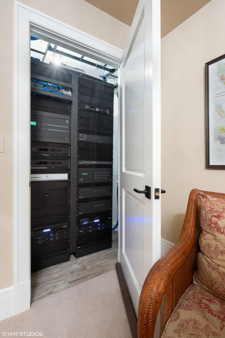 180 Central Ave Highland Park, IL 60035