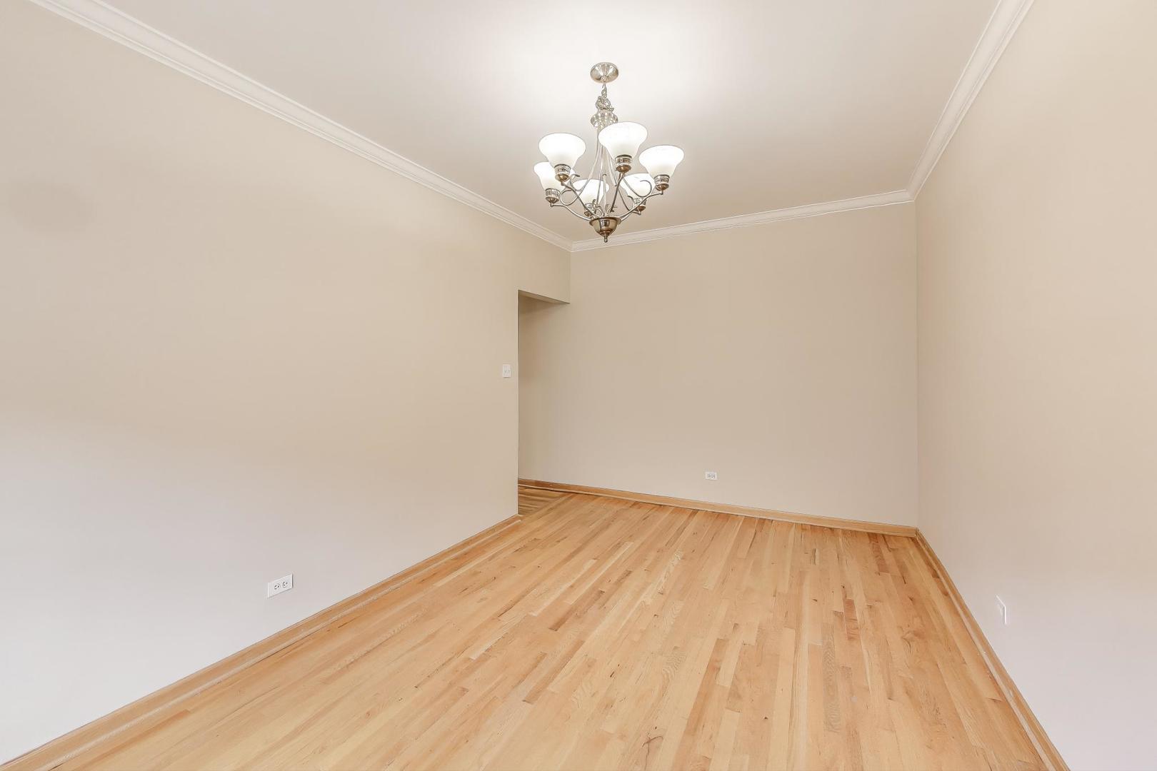 243 Washington Blvd #3A Oak Park, IL 60302