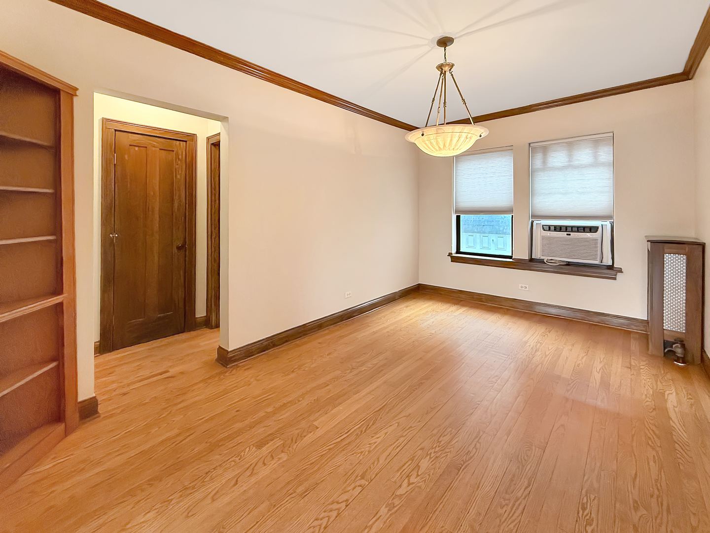 842 Wesley Ave #1 Oak Park, IL 60304