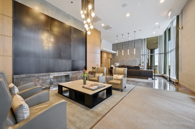 450 E Waterside Dr #2902 Chicago, IL 60601