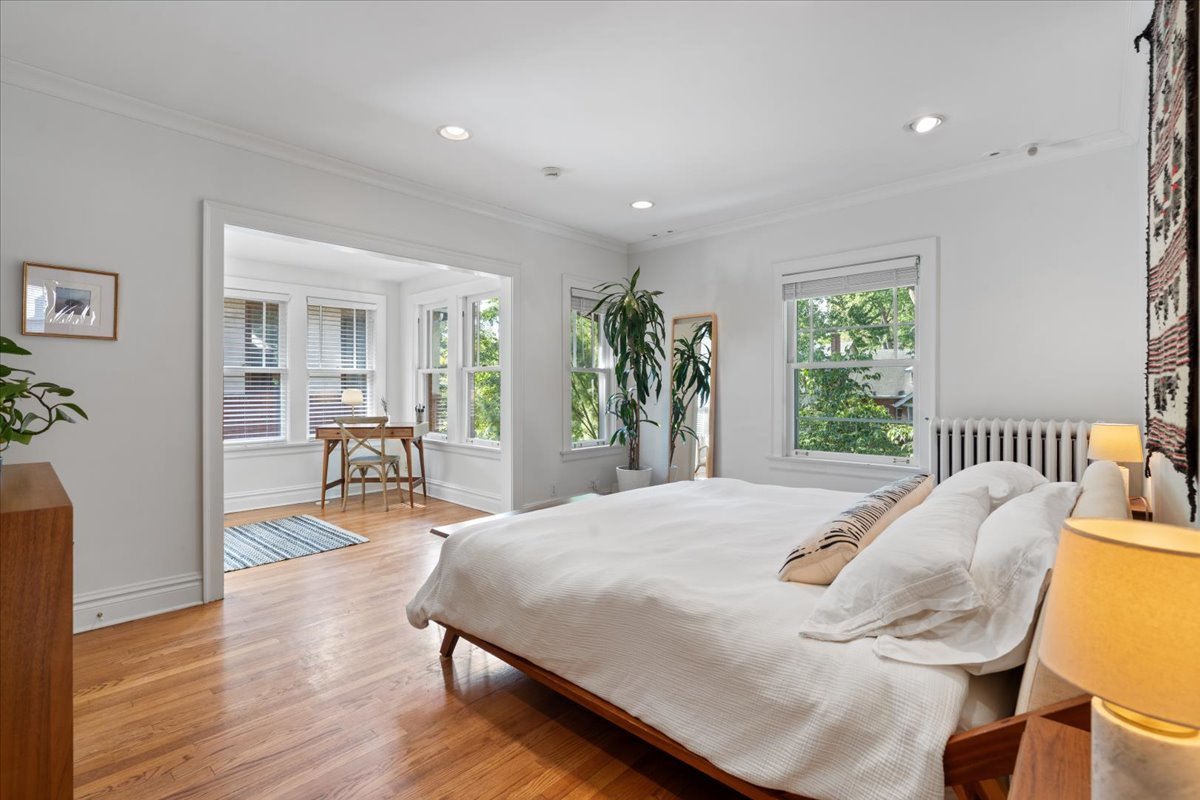 711 Michigan Ave Evanston, IL 60202