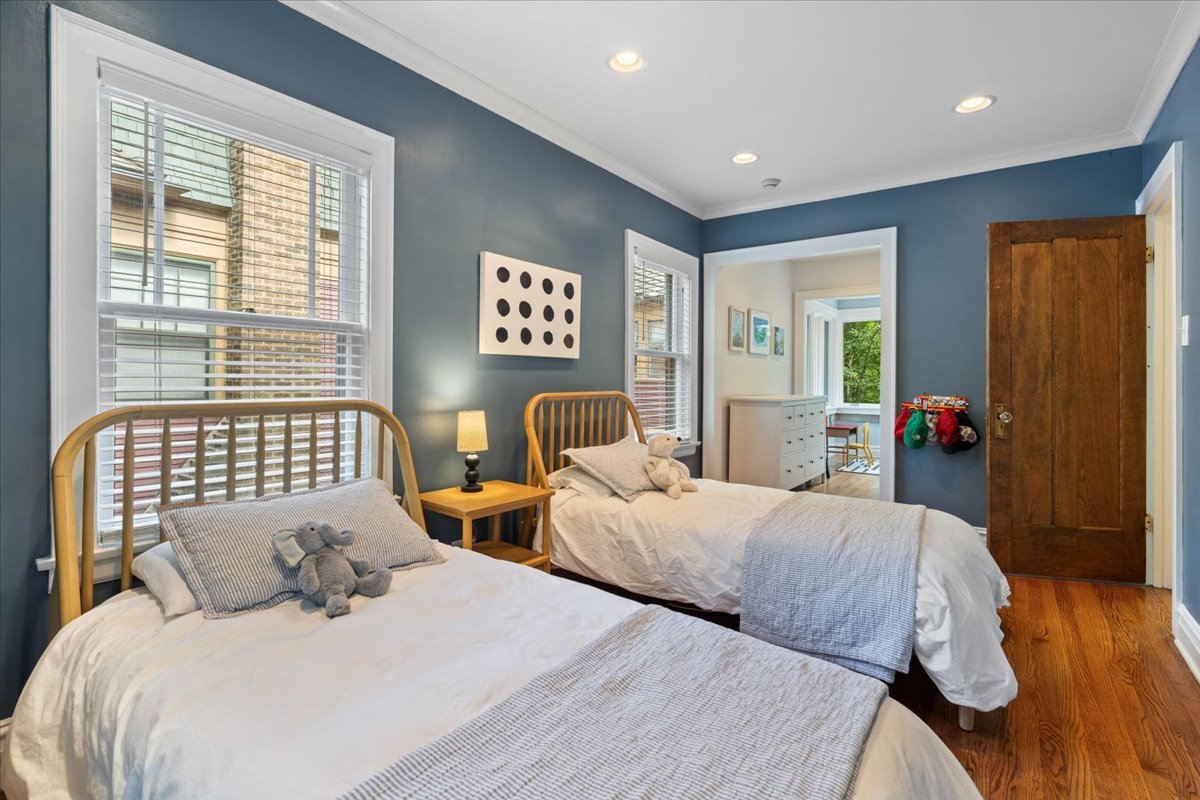 711 Michigan Ave Evanston, IL 60202