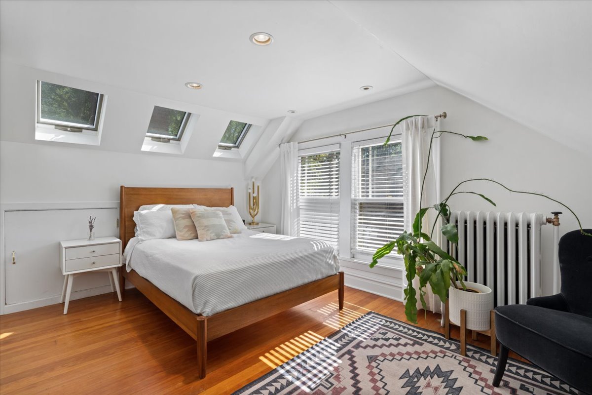 711 Michigan Ave Evanston, IL 60202