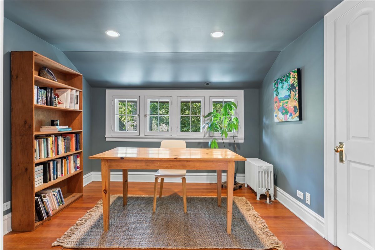 711 Michigan Ave Evanston, IL 60202