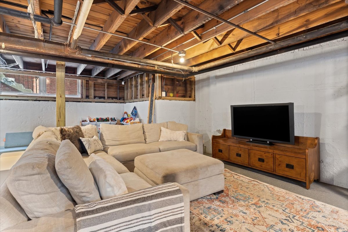 711 Michigan Ave Evanston, IL 60202