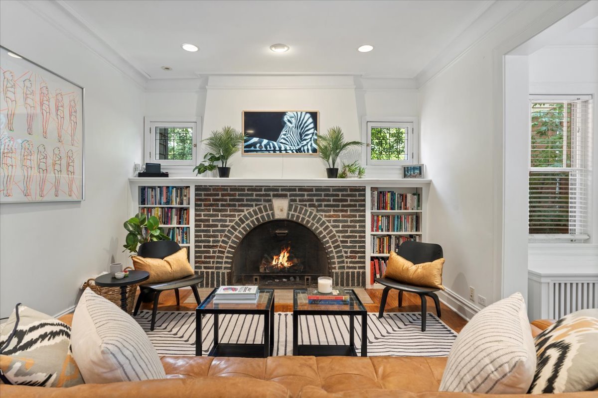 711 Michigan Ave Evanston, IL 60202