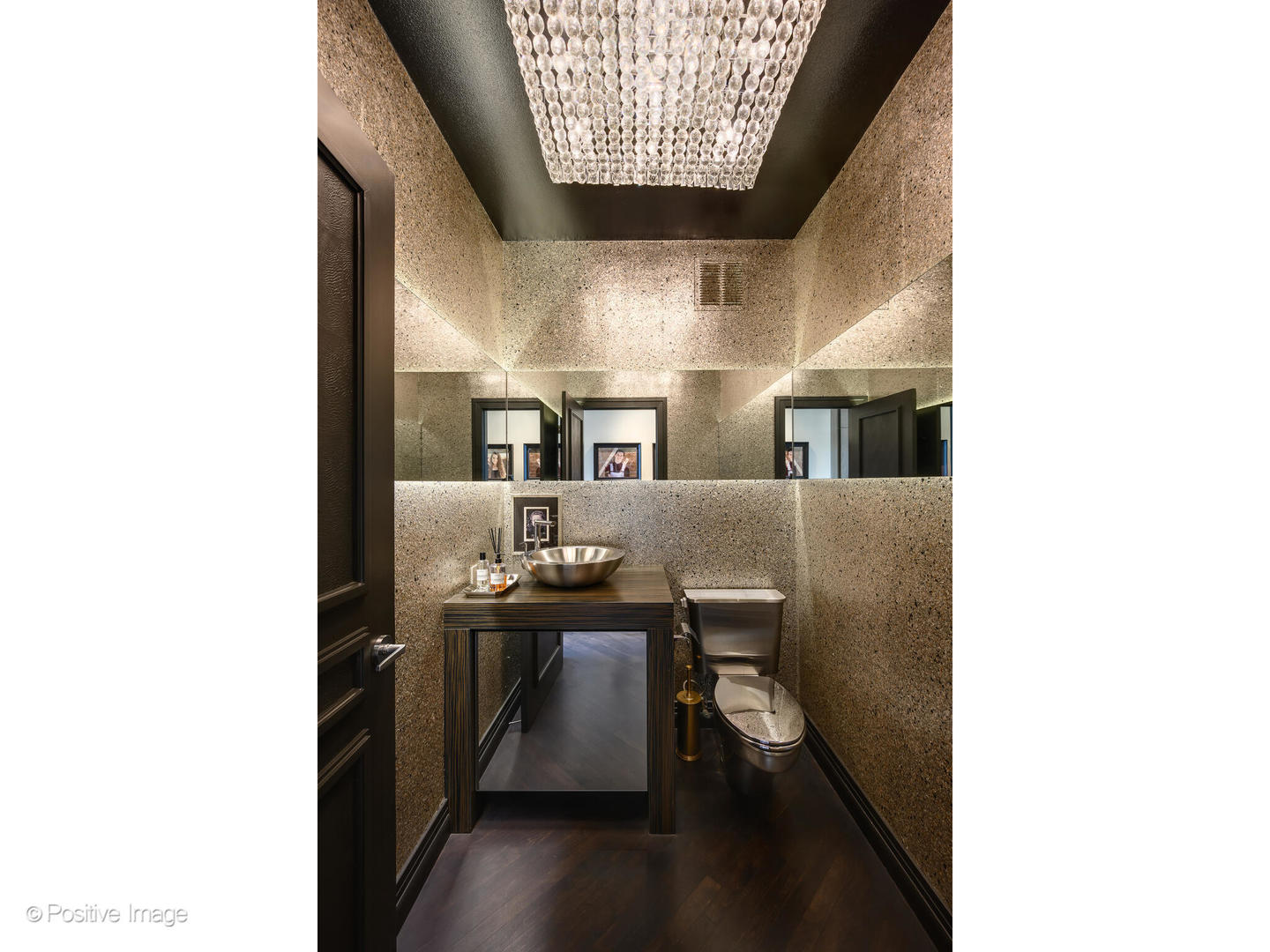 130 S Canal St #9B Chicago, IL 60606