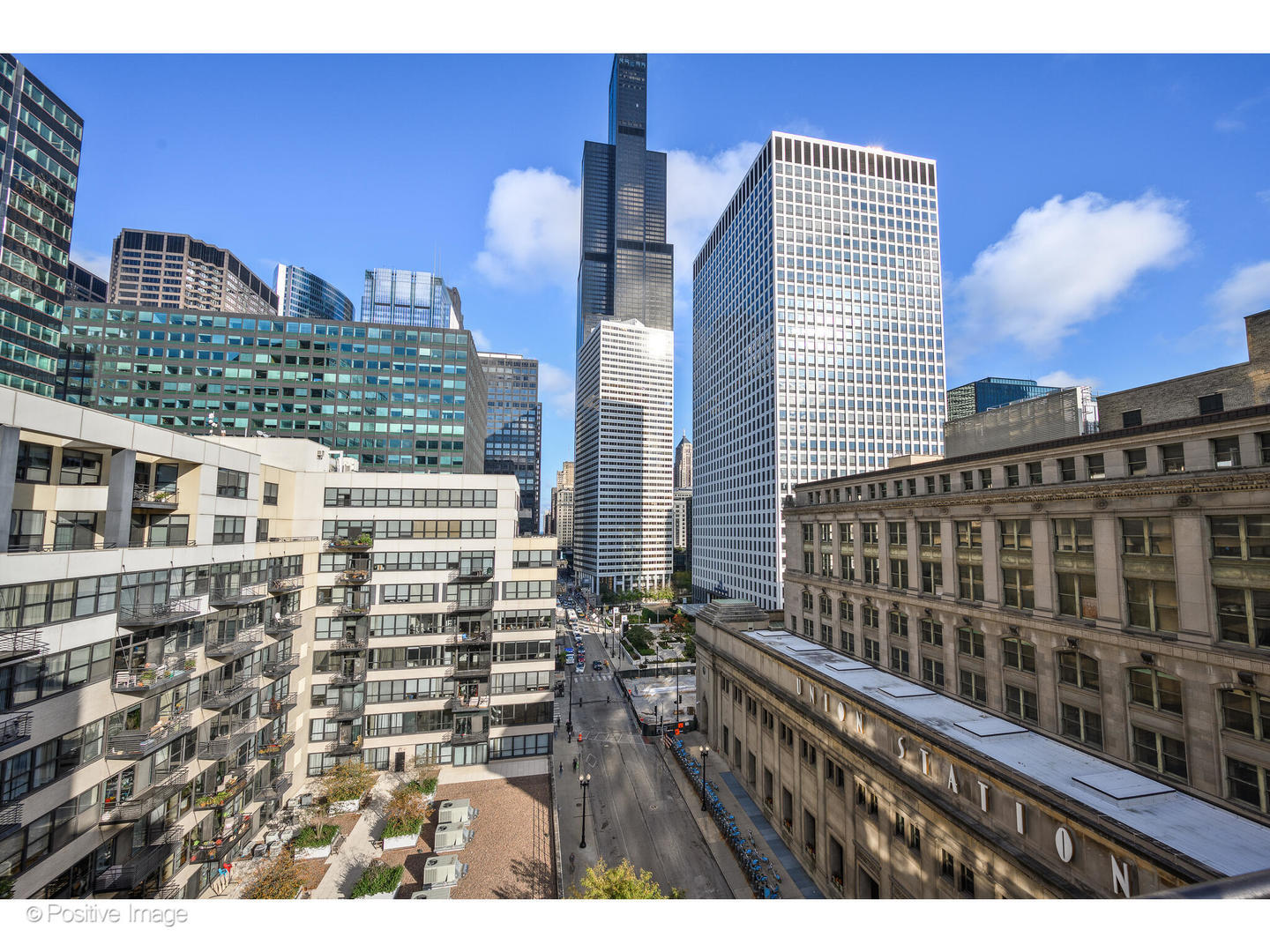 130 S Canal St #9B Chicago, IL 60606