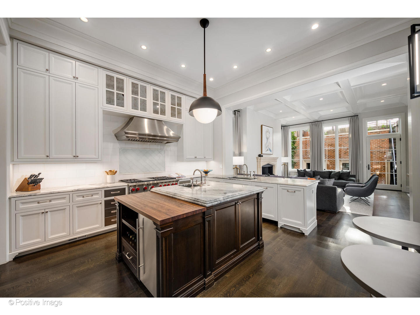 1720 N MOHAWK St Chicago, IL 60614