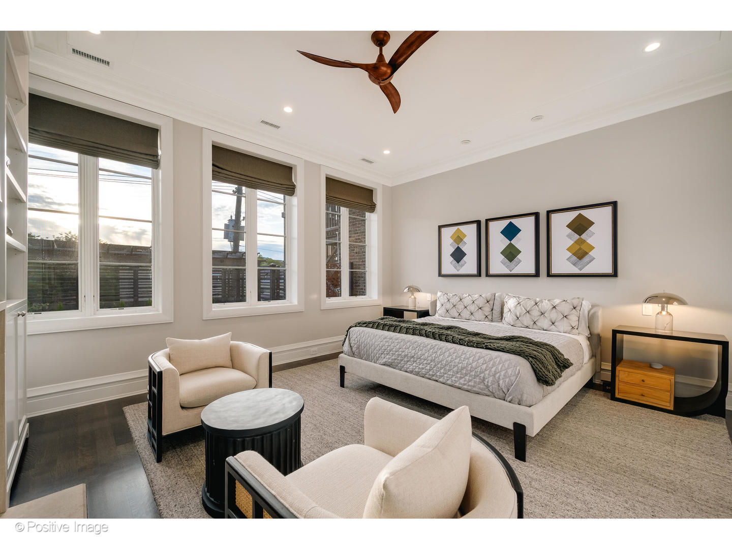 1720 N MOHAWK St Chicago, IL 60614