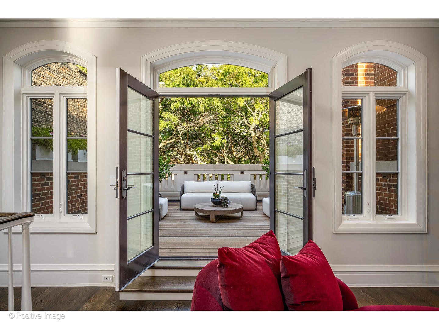 1720 N MOHAWK St Chicago, IL 60614