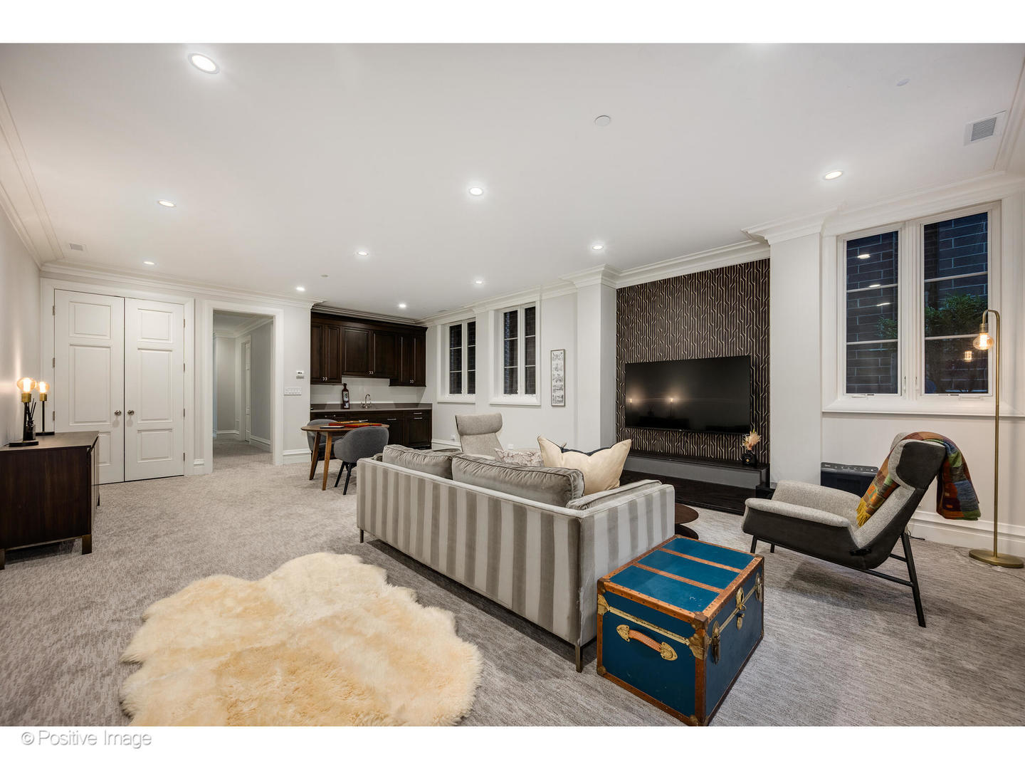 1720 N MOHAWK St Chicago, IL 60614