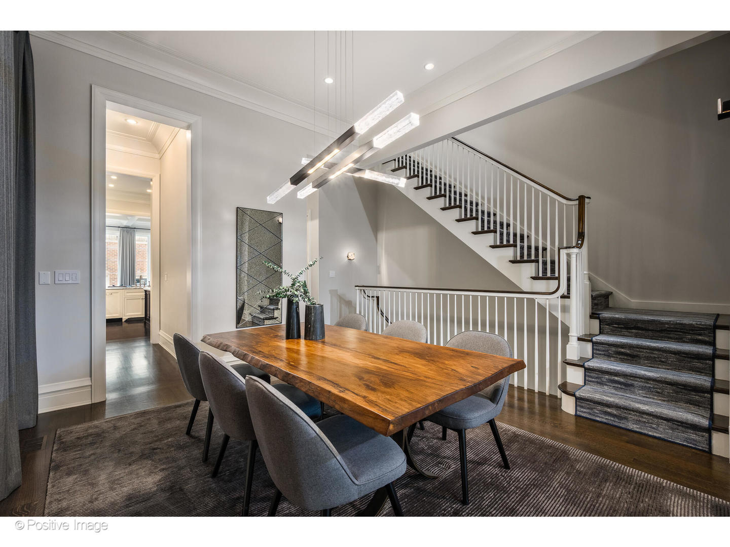 1720 N MOHAWK St Chicago, IL 60614