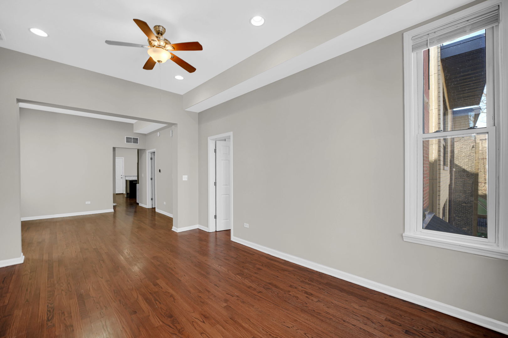 2333 W Montana St Chicago, IL 60647