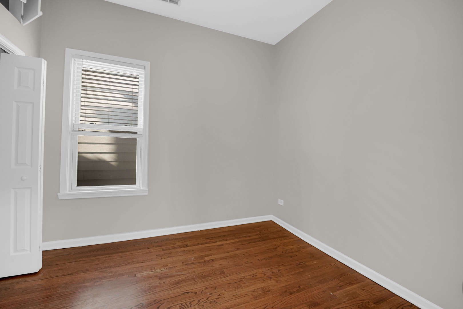 2333 W Montana St Chicago, IL 60647