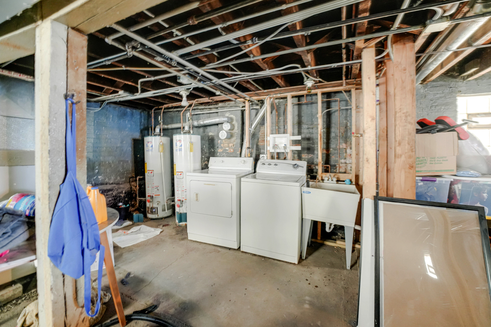 2333 W Montana St Chicago, IL 60647