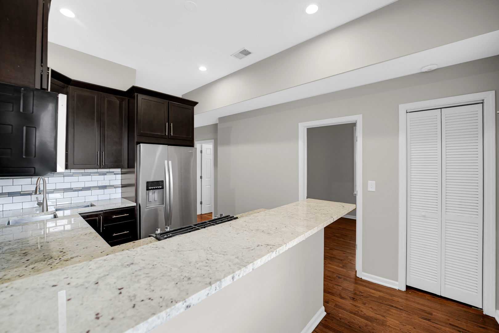 2333 W Montana St Chicago, IL 60647