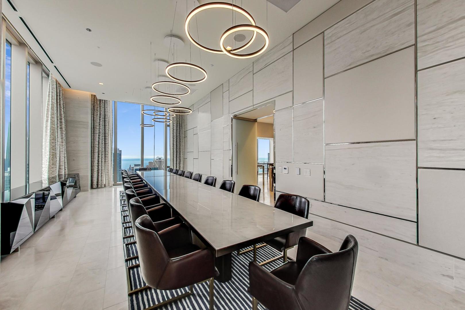 363 E Wacker Dr #4304 Chicago, IL 60601