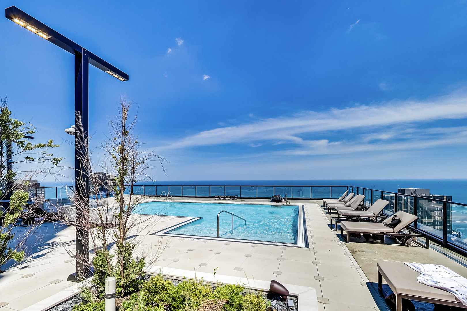 363 E Wacker Dr #4304 Chicago, IL 60601