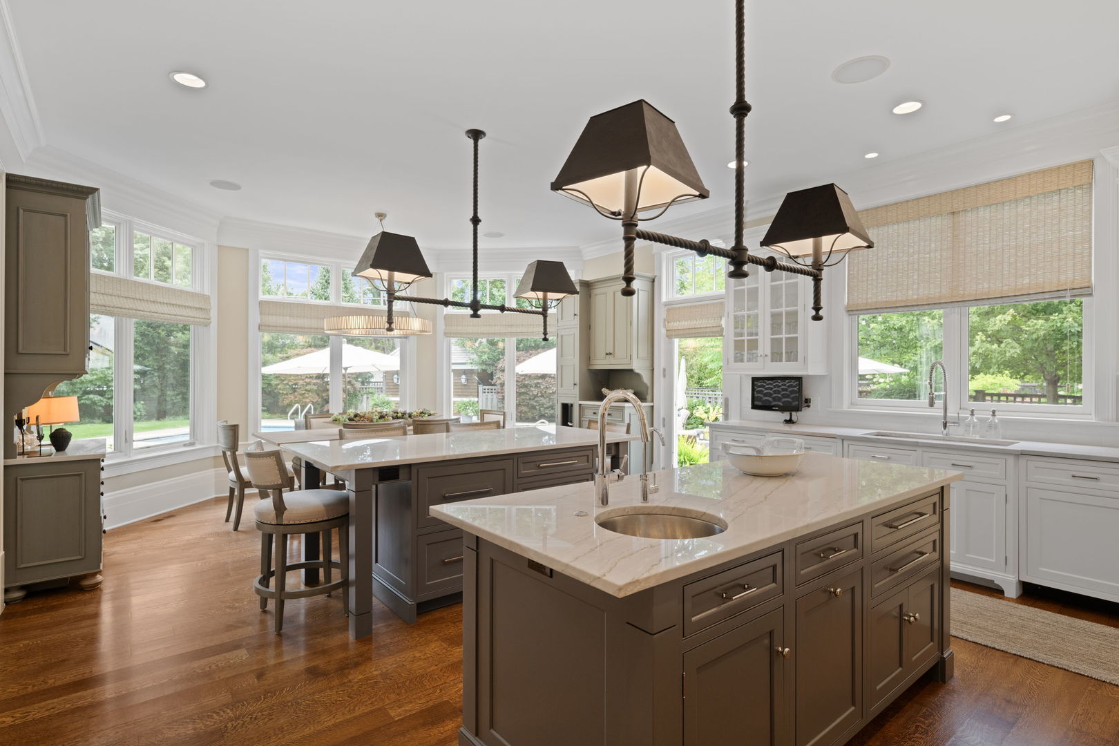 325 Central Ave Wilmette, IL 60091