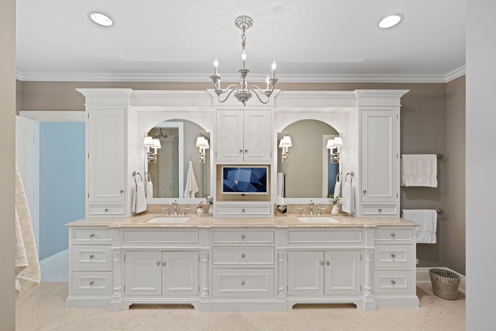 325 Central Ave Wilmette, IL 60091