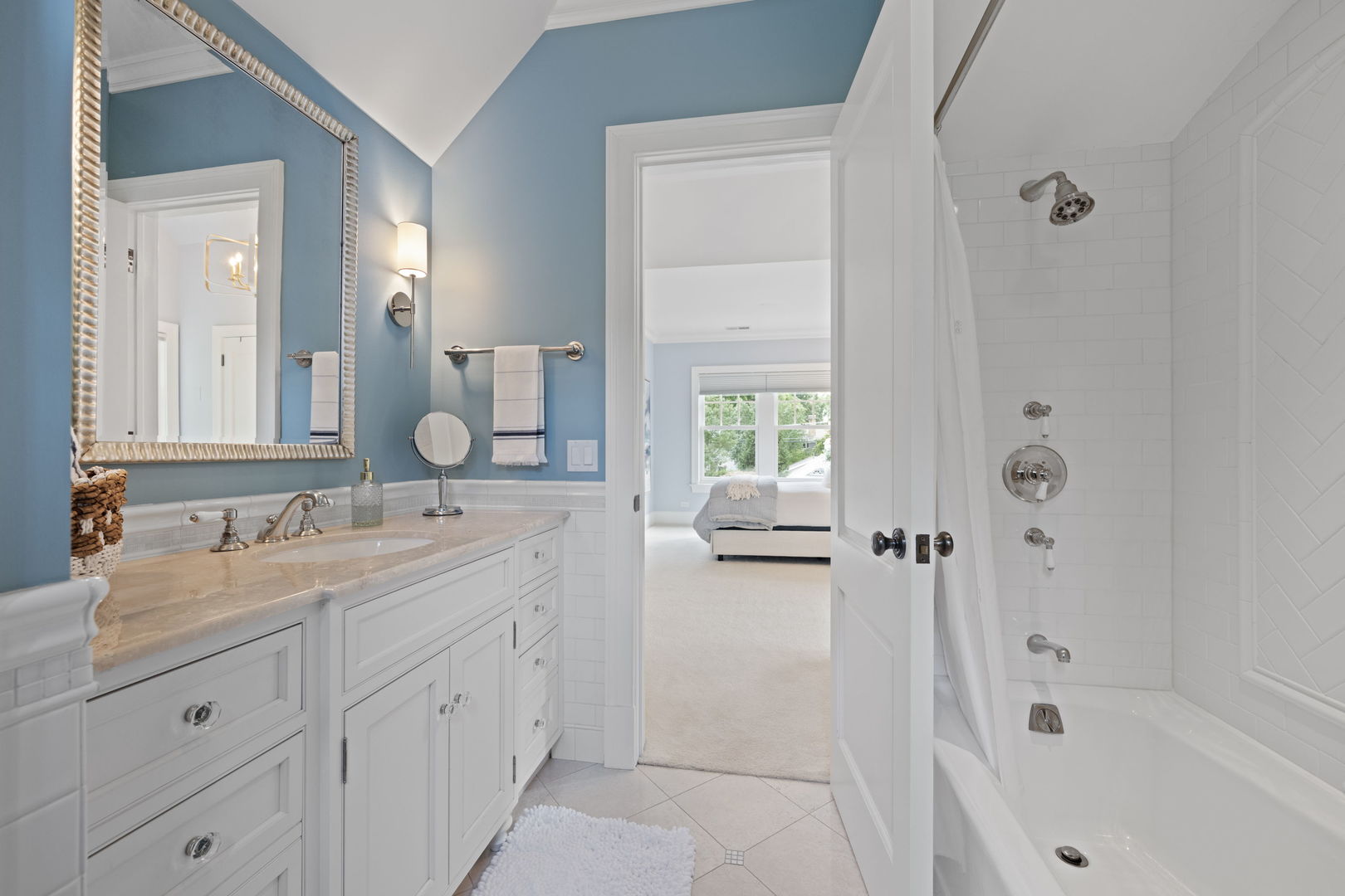 325 Central Ave Wilmette, IL 60091