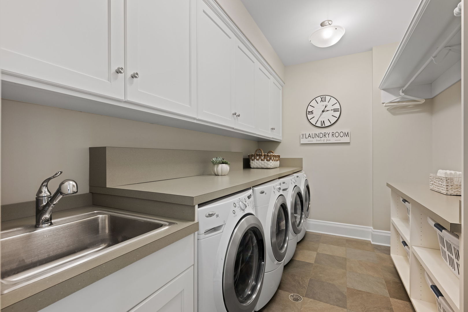 325 Central Ave Wilmette, IL 60091