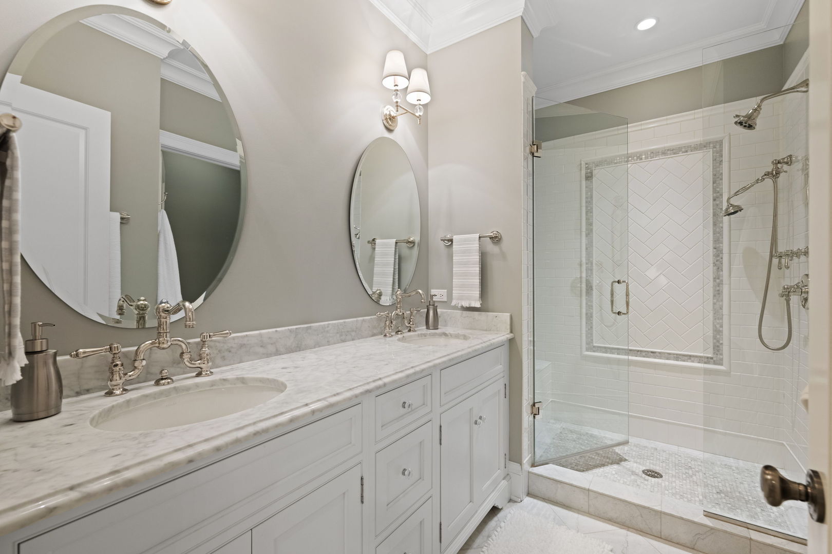 325 Central Ave Wilmette, IL 60091