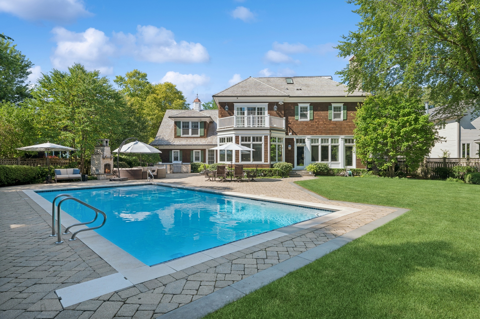 325 Central Ave Wilmette, IL 60091