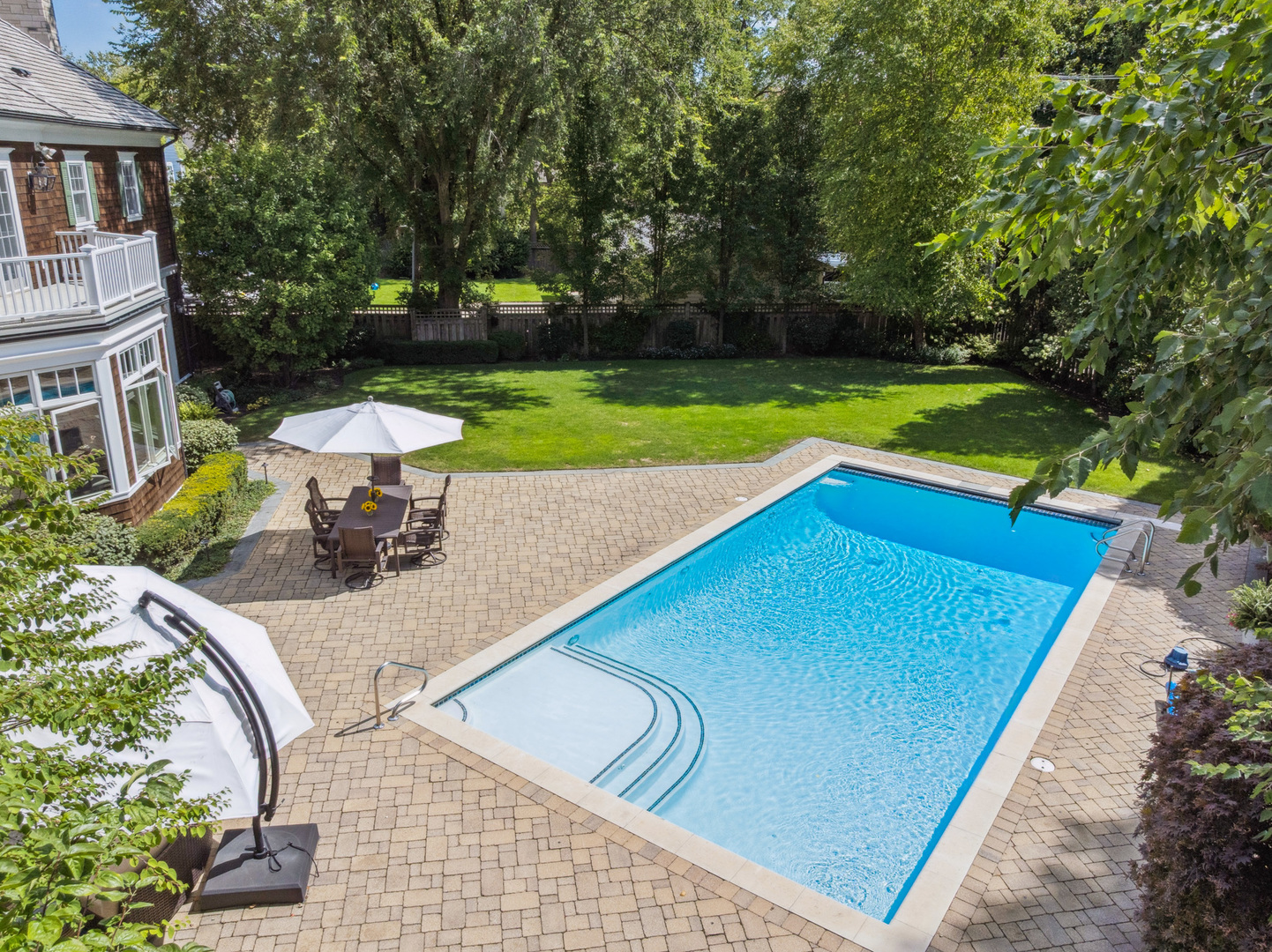 325 Central Ave Wilmette, IL 60091