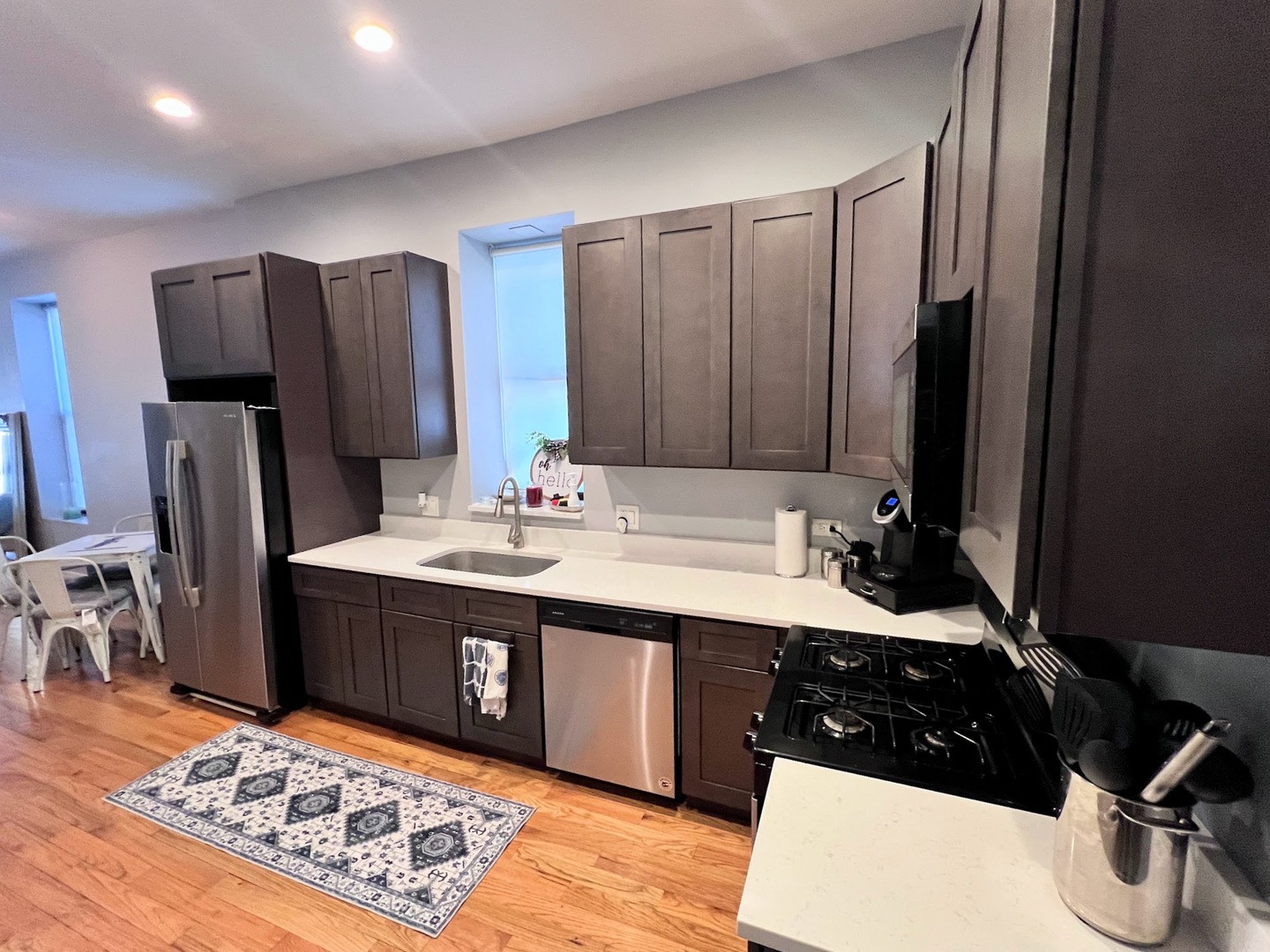 113 S Paulina St #3F Chicago, IL 60612