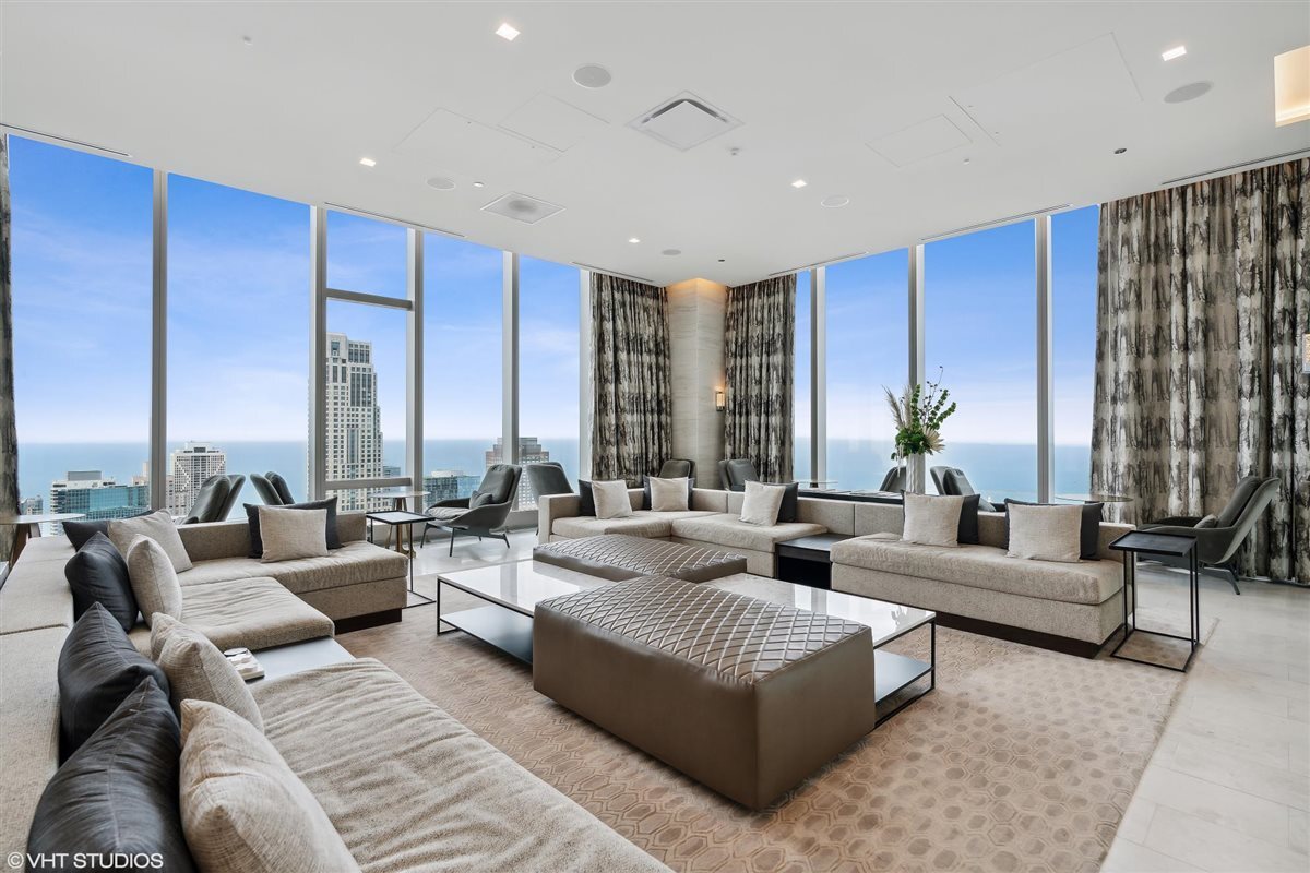 363 E Wacker Dr #4206 Chicago, IL 60601