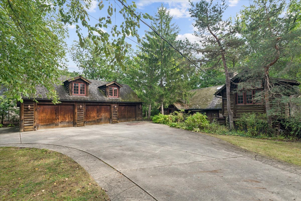 378 Oakland Dr