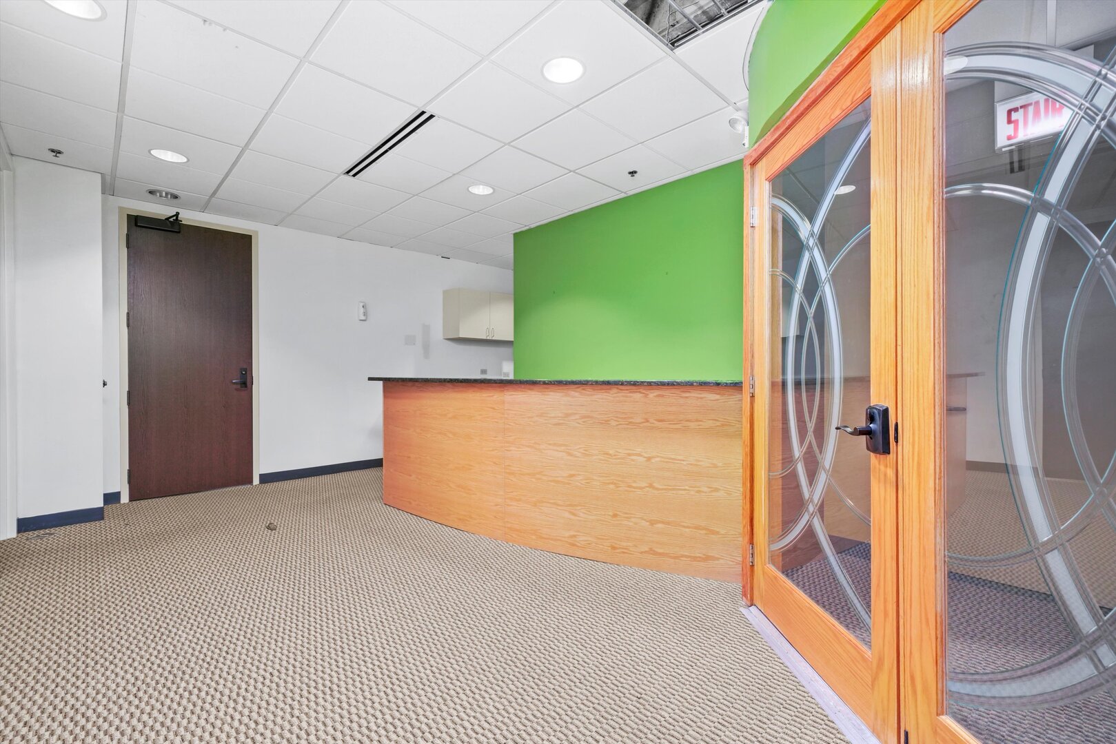 211 W Wacker Dr #1610 Chicago, IL 60606